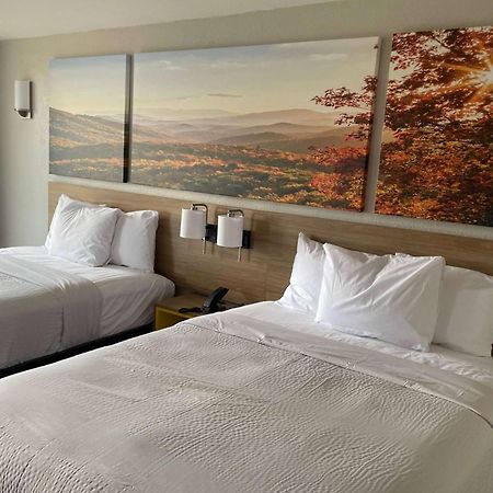 Days-Inn By Wyndham Montgomery I-85 Екстериор снимка