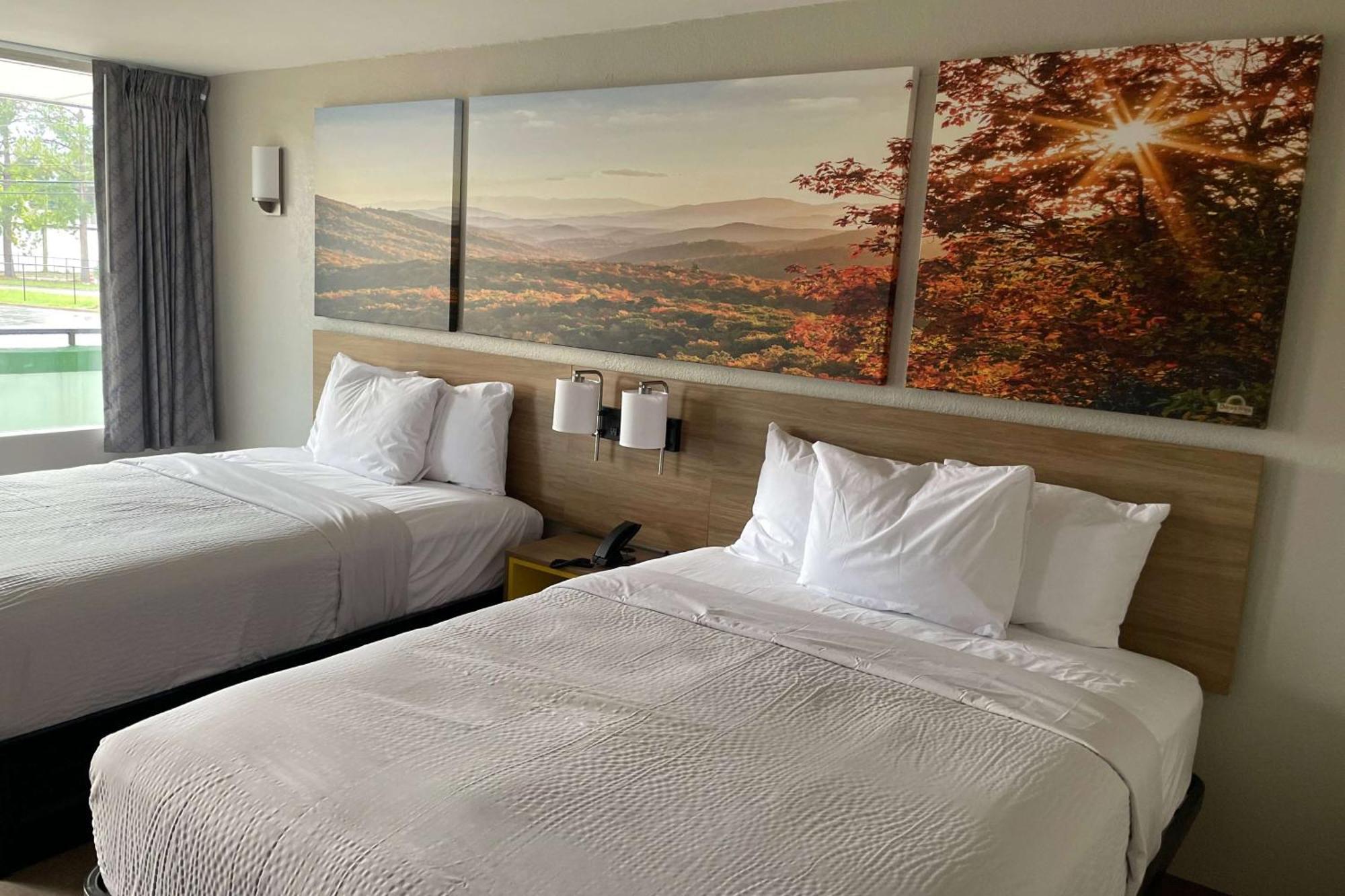 Days-Inn By Wyndham Montgomery I-85 Екстериор снимка
